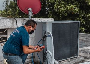 Emergency & 24-Hour AC Repair in Phoenix: What to Expect (and What It Costs)
